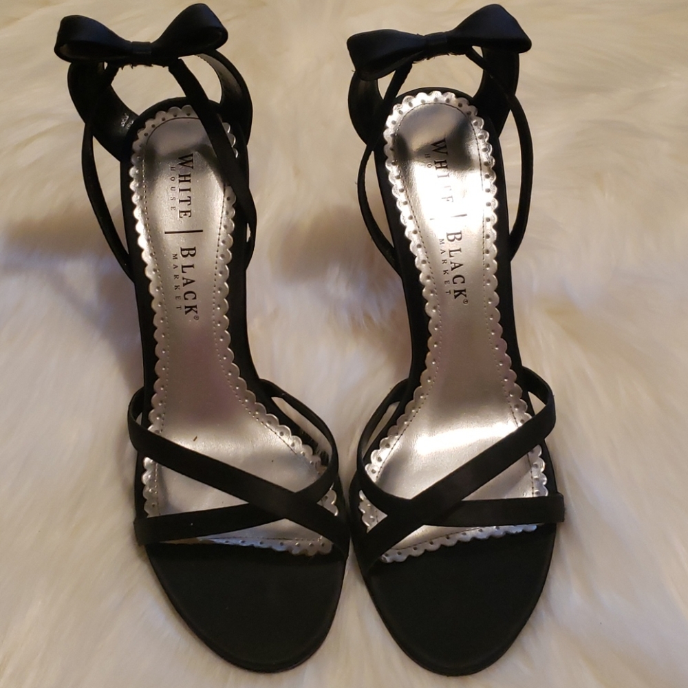 WHBM Black Heels W/Bows 🎀